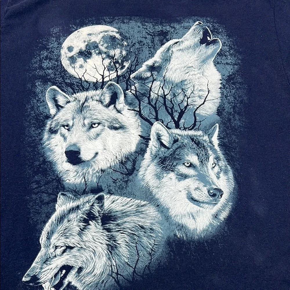 Gildan heavy cotton Wolfpack howl blue size medium short sleeve graphic tee - Picture 4 of 16